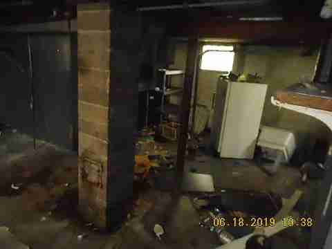 14433 Robson (8)_m.jpg